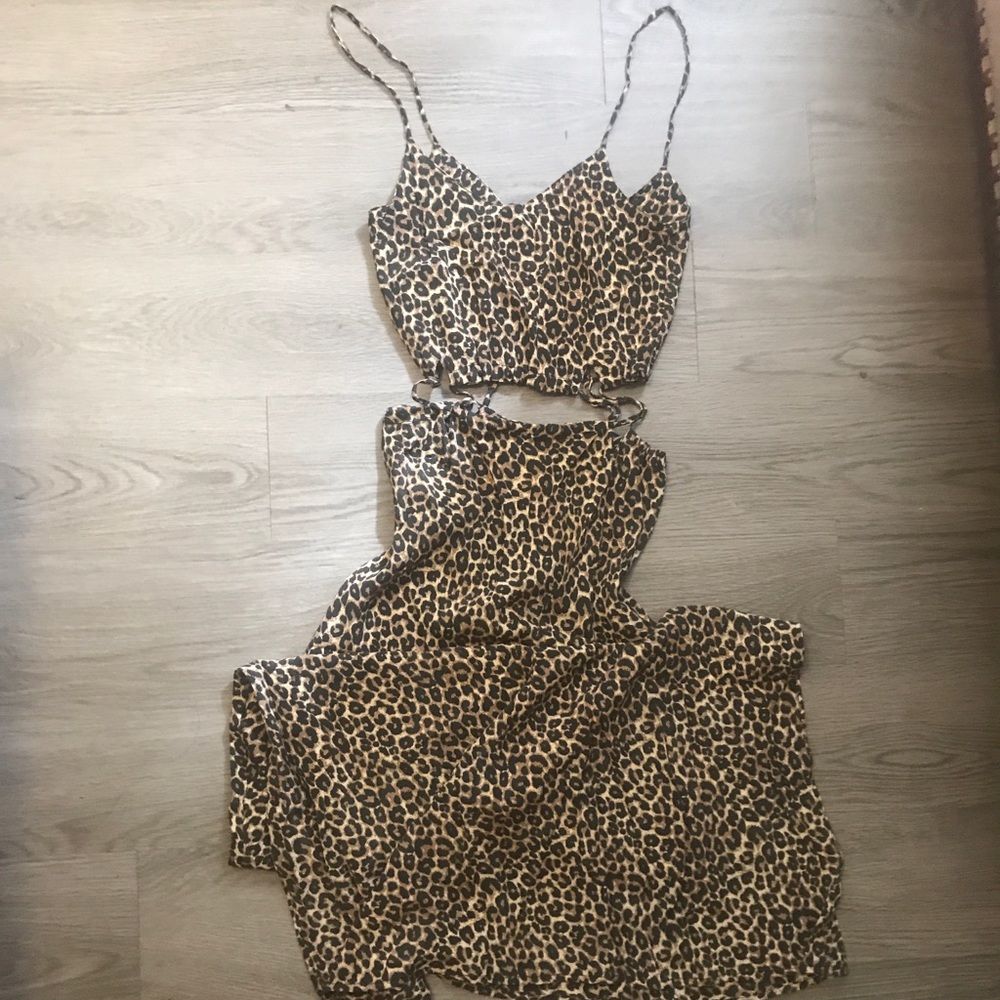 Acacia Santiago Dress in Leopard